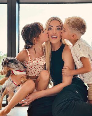 Thalí García Instagram - We run this thing 😍♥️

 #family #portrait #coolkids #love #blessed #parenting #goals #happiness #xoxo