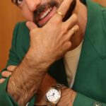 Thales Bretas Instagram – 3 looks, 3 ocasiões diferentes. Mas uma coisa não abro mão: minhas joias @vivaraonline. Sempre comigo não importa pra onde. 

#Vivara #VivaraMen #VivaraWatches #publi