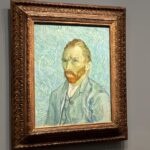 Thales Bretas Instagram - Vi recentemente essa exposição no Museu D’Orsay, em Paris, com as últimas obras de Van Gogh, que ele pintou na cidade de Auvers-sur-Oise, na França, enquanto se hospedou na casa do seu médico Dr Gachet. Essas obras misturam a melancolia do pintor com a paisagem bucólica do campo onde viveu, e seus habitantes retratados. Eu fico fascinado pela arte, pela forma com que artistas, supersensíveis, retratam suas experiências e percepções do mundo. Queria poder me expressar assim! Quem mais aí curte?
