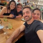 Thales Bretas Instagram - Dump da visitinha aos primos @melnonaka e Iuri no fds de niver dele! Delicia estar do outro lado do mundo em família! 🤍