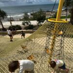 Thales Bretas Instagram – Páscoa de renascimento em família… 🐣🤍