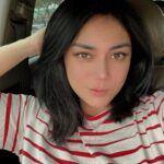 Thalita Latief Instagram - akhirnya lebaran bisa santai jugaaaa 🤩💃🏻 tapi….. • • Bohongggggggg….. 😅 • • Baru jg mau mandi krn baru aja beres di dapur dr bgn tdr semoga abis mandi bau bawang putih dan teman”nya gak nempel lagi ya ukhtiiii 😂😂😂😂😂😂😂😂😂😂 HAHAHAHAHAHAHA….. • Indahnya Hari Raya 🤣🤣🤣 Semangkaaaaa!!! 😅 • #idulfitri2024
