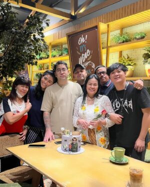 Thalita Latief Instagram - Rei’s day 🤗 
Happy Birthday 🤍😘
•
We’re celebrating our birth day in the same month 🥳
That’s why December is our favorite month 😇
•
#happy #grateful #blessed
#alhamdulilah #happybirthday
