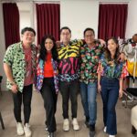 Thalita Latief Instagram - menyalaaaaa kakakkk ✨✨✨ Hahahaha!!! 🕺💃🏻 Jangan lupa bentar lagi nonton kita yaaa (hari ini) @family100id jam 7.30pm di @officialmnctv 🤓 • Perdana nih kita tampil bareng 🤣👌🏼 azzzekk kan!! • #family100 #family100indonesia