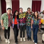 Thalita Latief Instagram - menyalaaaaa kakakkk ✨✨✨ Hahahaha!!! 🕺💃🏻 Jangan lupa bentar lagi nonton kita yaaa (hari ini) @family100id jam 7.30pm di @officialmnctv 🤓 • Perdana nih kita tampil bareng 🤣👌🏼 azzzekk kan!! • #family100 #family100indonesia