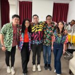 Thalita Latief Instagram - menyalaaaaa kakakkk ✨✨✨ Hahahaha!!! 🕺💃🏻 Jangan lupa bentar lagi nonton kita yaaa (hari ini) @family100id jam 7.30pm di @officialmnctv 🤓 • Perdana nih kita tampil bareng 🤣👌🏼 azzzekk kan!! • #family100 #family100indonesia