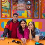 Thalita Latief Instagram - Danke @dreamboxindonesia for having us 🙏🏻 @sumargodenny yg selalu menyalaaa abangkuuu ✨🤣 seru”an brg teamnya ka @kalinaocktaranny 🫰🏼😘 • Anddd team kita dong pastinyaaa… Team solid ngabuburce yg menang ga menang yg penting “hebring is our lyfee” 😂😂😂 lol wkwkw.. @shaquilladisca @ichanrei @byputra31 • #dreambox #dreamboxindonesia #transtv #blessed #grateful #fun #happy #lucky