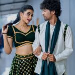 Thamizh Selvi Instagram - Day, look, partner- Perfect 🤍 Watch us perform tomorrow at @vijaytelevision Makeup by @sri_makeoverz Photographer: @hustlersjaya