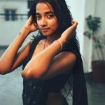 Thamizh Selvi Instagram - Vanakiliye 🖤 PC: @_llama._.drama_
