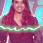 Thamizh Selvi Instagram - #Thamizhselvi-யோட ஜோடிய கண்டுபுடிக்குறவங்களுக்கு lifetime settlement றா.. 😀 . . . இன்னுமா எங்கள நம்புறீங்க…. Jodi Are U Ready..💃🕺 ஜனவரி 20 முதல் சனி மற்றும் ஞாயிறு இரவு 9.30 மணிக்கு.. நம்ம விஜய் டிவில.. #LetsDanceBuddy #SandyMaster #Sridevi #Meena #JodiAreUready #DanceShow #Dance #VijayTelevision #VijayTV #RedefiningEntertainment #StarVijayTV #StarVijay #TamilTV
