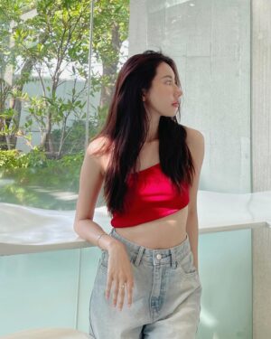 Thanwaporn Nasombat Instagram - ตื่นแล้วฮับบ 🌹