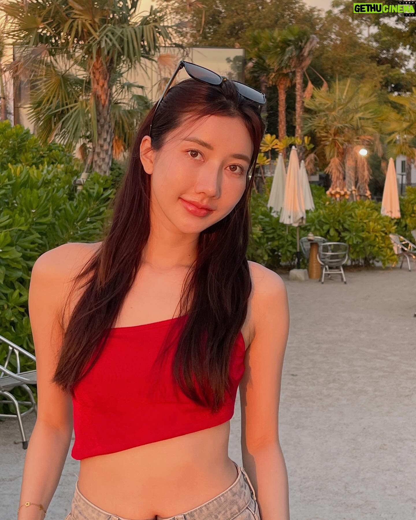Thanwaporn Nasombat - 3 Likes - บักแตงโมปั่นร้านหนิคือที่สุด 🍉