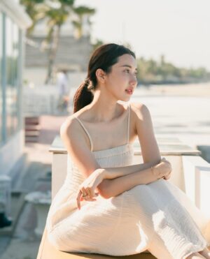 Thanwaporn Nasombat Instagram - ร้านกาแฟลับๆริมหาดหัวหิน 🌴

มาทีไรก็ชอบ 🌊

#นะโมจะเที่ยว