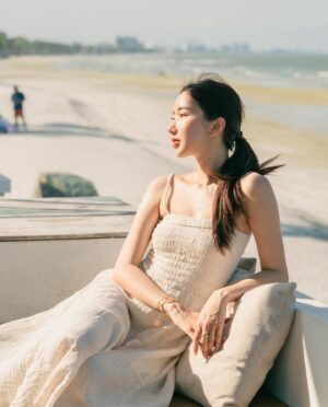 Thanwaporn Nasombat Instagram - ร้านกาแฟลับๆริมหาดหัวหิน 🌴

มาทีไรก็ชอบ 🌊

#นะโมจะเที่ยว