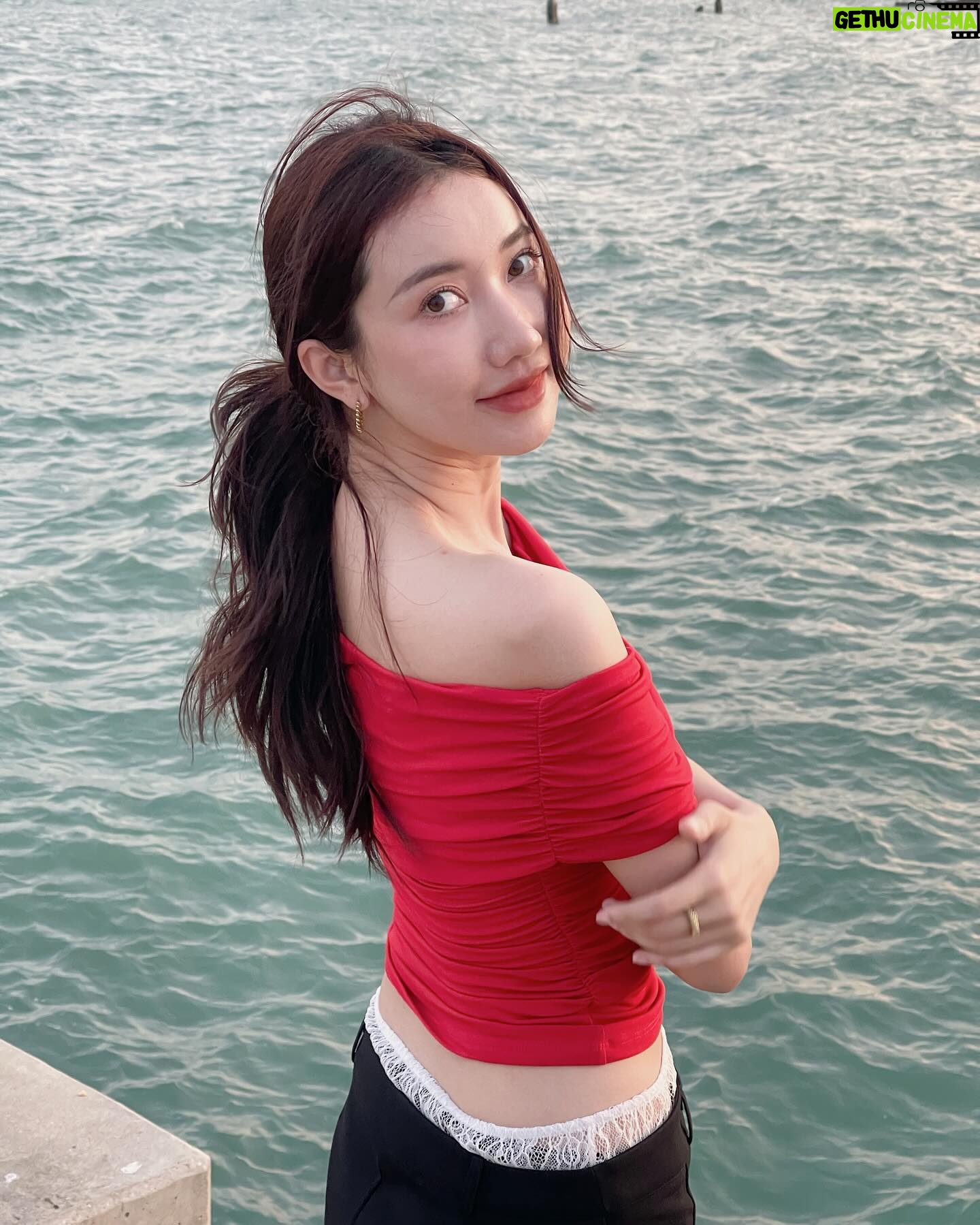 Thanwaporn Nasombat - 3 Likes - หัวหินมีอะไรบ้างงับ 🌊🐚🦪
#นะโมจะเที่ยว