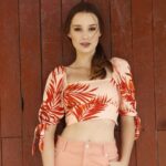 Thays Gorga Instagram - Na dúvida sobre qual postar, vamos com todas de uma vez! Tons da primavera finalmente chegando por aqui para dar aquela animada! 🍑