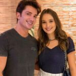 Thays Gorga Instagram - Tem coisa melhor do que encontrar vários amigos no mesmo lugar? Foi tudo tão gostoso que eu esqueci de tirar fotos com um monte de gente querida! 🤷🏻‍♀️ E lembram do look da @infinifashion que vocês escolheram na enquete que fiz semana passada? Usei ele para ir no evento!🍀✨
