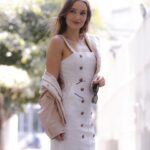 Thays Gorga Instagram – Revivendo esse feed com uma foto de quando o calor não estava de matar e ainda dava para fazer um charme com o casaquinho!
O que você tão fazendo de bom nesse fim de ano? Me: nada! Hehehe ou, sendo positiva, curtindo uma Sp menos caótica! ✌🏻
•
#fimdeano #look #styleblogger #feriasemsp #anonovo