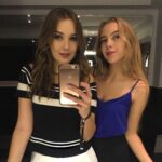 Thays Gorga Instagram - Hoje é o dia da minha amorinha, da minha Twin! Eu a vi nascer, dei comida, dei banho, limpei bumbum… 💩 e aí ela cresceu… deixou de ser um pouco “minha filha” e virou minha melhor amiga, minha parceira, minha cúmplice e minha confidente. E eu tenho tanto orgulho dela… ela é linda, inteligente, educada, responsável, tem valores sólidos, tem brilho e tem luz! Ela é meu xodó e eu daria a vida por ela porque eu a amo mais que tudo! Feliz aniversário Twin! Você é um presente de Deus nas nossas vidas! Demorou para chegar, mas quando veio transformou cada um de nós e fez tudo ser muito mais legal… Com que eu falaria gatônes se não fosse com você?😻🐱🐈 Te desejo tudo de mais lindo e estarei sempre por perto para te ajudar, te apoiar e comemorar suas conquistas, que eu tenho certeza que serão muitas porque você é demais! Te amo! Conte comigo sempre! Que seu dia seja lindo… e cheio de guloseimas… me aguarde! Hehehe