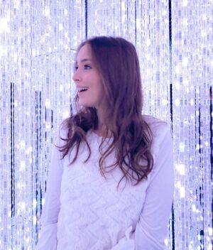 Thays Gorga Instagram - Shine bright like a diamond... porque, né? Vamos brilhar minha gente! Cada conquista, cada esforço, cada missão cumprida com empenho e amor, merecem ser celebradas! Não importa se foram acontecimentos grandes ou pequenos, o que vale é sempre ir em buscar do seu melhor.
 O que você realizou que merece ser celebrado esse ano?! Me conta!