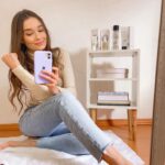 Thays Gorga Instagram – Como fica a sua pele fica quando as temperaturas baixam?

O kit de skincare de Beyoung ajuda se a sua pele resseca ou se ela fica mais oleosa.

A limpeza é fundamental com a duplinha cleanser   agua micelar.
Já o Booster é um sérum que ajuda a manter a pele hidratada por mais tempo e também controla a oleosidade, sendo o tratamento ideal para deixar sua pele saudável durante o inverno.

E o FPS é fundamental para proteger o rosto dos raios solares.

Aproveita que a rotina de skincare de beyoung foi pensada para cuidar da pele no inverno. E essa semana com desconto de 53%   FRETE GRÁTIS!

#publi #beyoung #pele #skincare