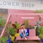 Thelma Aoyama Instagram - 🌺☀️🌴SUMMER🌵🌻🐬 明日からもう8月やん🌤️みんな夏何したー?!🙋🏽‍♀️今日は朝1から大阪でロケしてたよー!! ☀️OOTD🌺 シャーリングブラウス&DNMオーバーオールは　@forever21_jp #FOREVER21 #フォーエバー21 夏っぽくてすき🎀