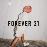 Thelma Aoyama Instagram - 改めまして、この度再上陸を果たした @forever21_jp のアンバサダーに任命されました!!❤️🤍☀️🌈 そして本日大阪ららぽーと門真 にFOREVER 21第1号店がOPENしました!!🙆🏽‍♀️ 是非皆さん遊びに行ってね🤍 またインスタにFOREVER 21のお気に入りコーデとかポストするね✌🏽 #フォーエバー21