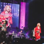 Thelma Aoyama Instagram - 🍙BUDOUKAN ONIGIRI FES. PART3🍙 M10: SOUL feat. @i_am_aiemu & me w/ @uverworld_official @takuya_world_official M11: ブンシャカラカ M12: ONIGIRI ❤️❤️❤️ 今から３年ぶりに海外行ってくるね🥳