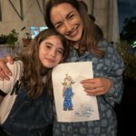 Thelma Fardin Instagram – Cumplí 31, y otra vez no me imaginé nada de lo que iba a estar pasando en mi vida en este momento, y si lo hice la realidad es tremendamente superadora. @nico__riera no se entiende el nivel de amor y agasajo que armaste!! 😍 
Me trajo chilaquiles de desayuno por mis épocas mexicanas, me llevó a jugar a la pilota de karting, hicimos mi plan favorito tirando con arco al aire libre y lo más hermoso: terminamos con toda la gente que amo en nuestro hogar. (Escribo esto con un desayuno gigante en un lugar hermoso y con él al lado, alucinada con la vida y sus sorpresas). 
Gracias amigues por todo su amor, sin ustedes nada sería lo que es! 💜
Presiento que esta década se va a titular DISFRUTE 🎈