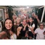 Thelma Fardin Instagram - Feliz Navidad ♥️ Que sea repleta de amor y rodeados de gente querida para todos
