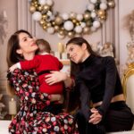 Theo Rose Instagram – Sa aveti un Craciun fericit!♥️
Si al nostru e🙏🏽

Multumim, @adelina.dinulescu.photography 😍