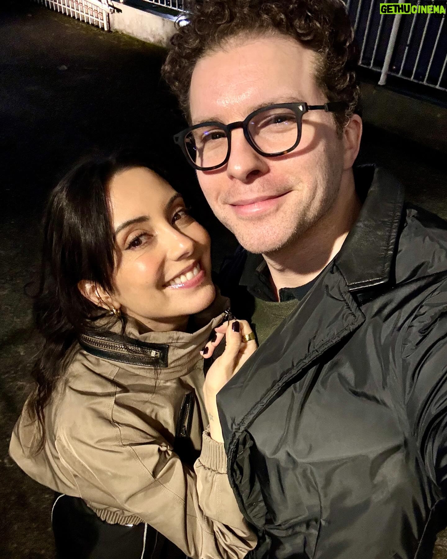 Thiago Fragoso Instagram - #photodump do 8º Festival de Cinema de Petrópolis! #depaiprafilho de @paulohalm rolou hoje mais cedo! Querido @anjupaiva arrasou demais! Agora é comer fondue! Adultos aproveitando o vale night sem crianças! Esfriou um pouquinho os cariocas já se encasacam! 😜 @marivaz