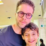 Thiago Fragoso Instagram - Cinema com o filhão é a maior diversão. 💙❤️🌟😍 #todoamorquehouvernessavida #maioramordomundo #meuben