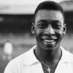 Thiago Fragoso Instagram - Obrigado, Pelé! Descanse em paz, Sua Majestade. #goat #rip #omelhor #eterno #15centuries