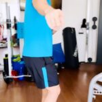 Thiago Fragoso Instagram – Primeira Segunda do ano, né gente? Dia 1 não valeu!
Bora começar com alto astral!
Uhul!
Tá valendo até fazer a esposa ficar com vergonha! @marivaz 😜

#vamoquevamo #2024 #workout #dancing #fun