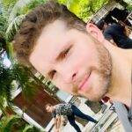 Thiago Fragoso Instagram – #selfiedump …
Existe isso? Boa noite, pessoal!

🌟💙🙌🏼

#selfiewednesday