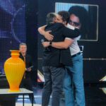 Thiago Fragoso Instagram - Os nossos eternos Marcios Hayallas e um vaso icônico! 🏺 @thiagofragoso #Domingão