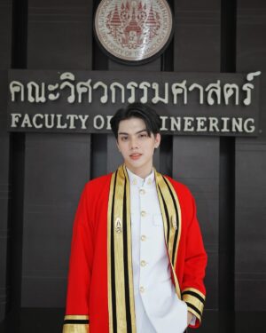 Thitipong Sangngey Instagram - จบแล้วค้าบ  รับปีหน้านะครับ เจอกานน ❤️‍🔥

#FortFTS #ComeFortZon #BabyFeat