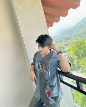 Thitipong Sangngey Instagram - 你，好不好？
📸 @peat.wst 

#FortFTS #ComeFortZon #BabyFeat