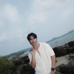 Thitipong Sengngai Instagram - Love Sea or Love Me 🌊🌤️ #FortFTS #ComeFortZon #BabyFeat