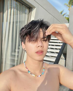 Thitipong Sangngey Instagram - Morning Kub 🌤️💕

#FortFTS #ComeFortZon #BabyFeat