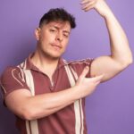 Thomas Sanders Instagram - Strike a pose… 💪😨😱🙉💁‍♀️ (Photography: @joshuagoingphoto)