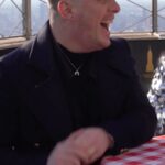 Thomas Sanders Instagram - Mutual friend-zone…? #streethearts #empirestatebuilding #nyc