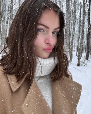 Thylane Blondeau Instagram - 🥶 ☃️🧊🌨️ w  @lancaster