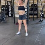 Tia-Clair Toomey Instagram - Dam! That got spicy! 🥵 Thanks @prvnfitness for always showing me I can be better and showing me what’s possible. (& don’t do a grip workout without my @frog_grips now, I love them.) Can’t believe it’s Christmas tomorrow! Willow has already opened most of her presents, @shaneorr01 & I couldn’t wait. 🤣🤣🤣
