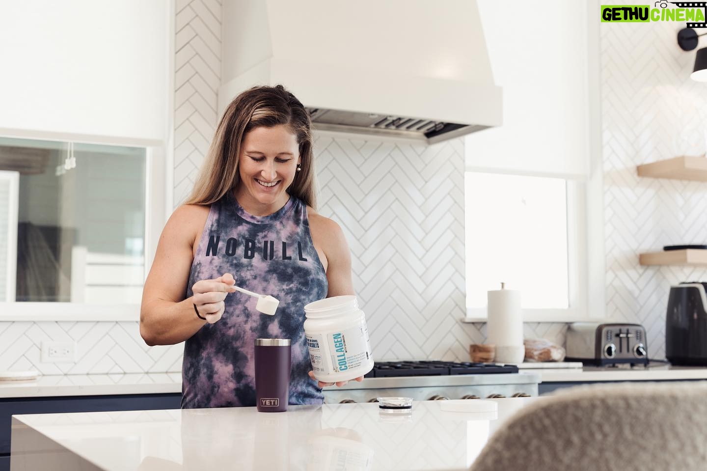 Tia-Clair Toomey Instagram - Iām a huge fan of collagen, especially my @1stphorm French Vanilla flavor. I have it every morning in my coffee, definitely a great combo. āļø & always in my @yeti cup. š Comment below how you take your collagen. š¤