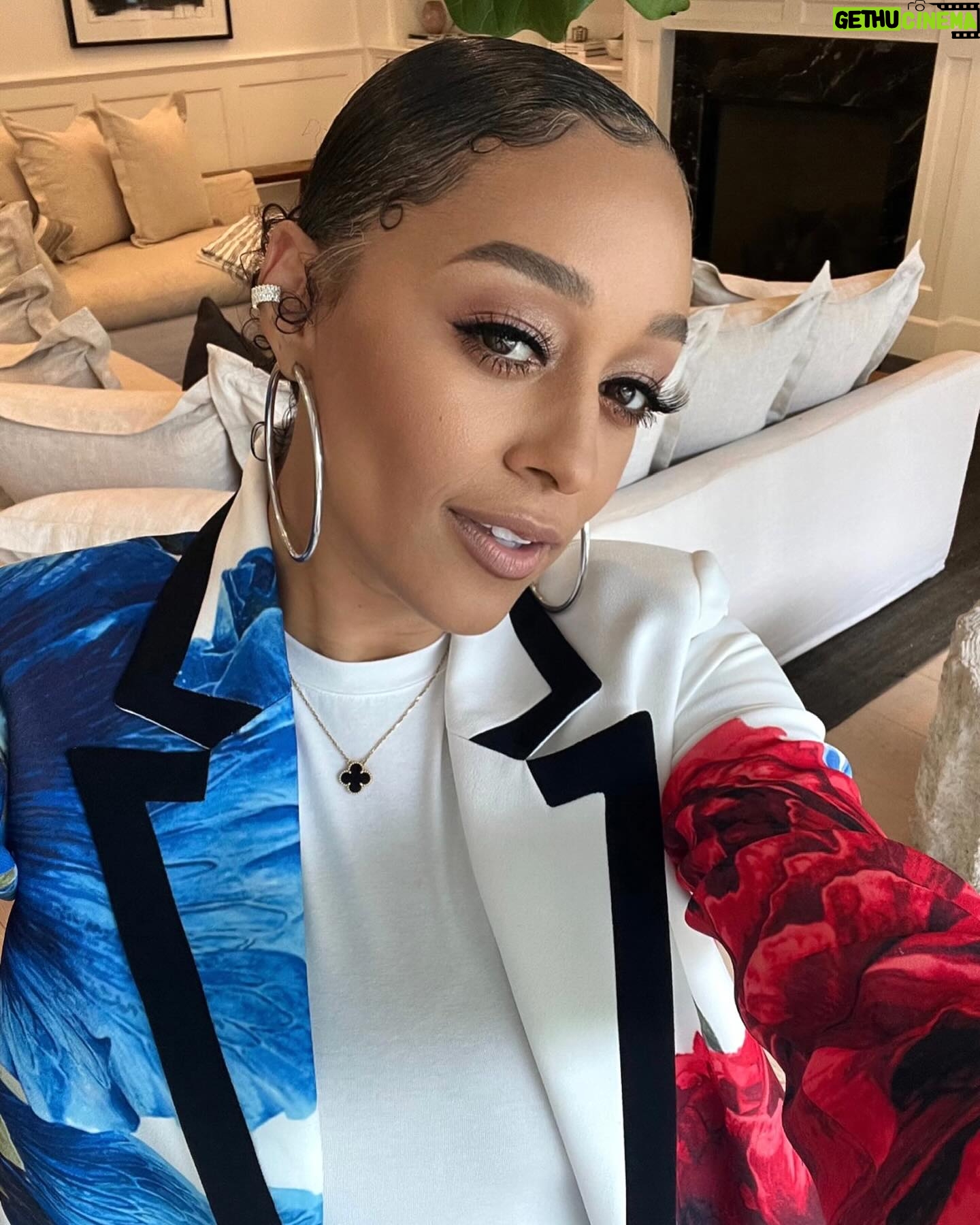 Tia Mowry Instagram - Cairo and I had a blast over the weekend at The Bluey Movie premiere 💙 Parents, I know you agree with me when I say Bluey is just as entertaining for us as it is for them 😂
