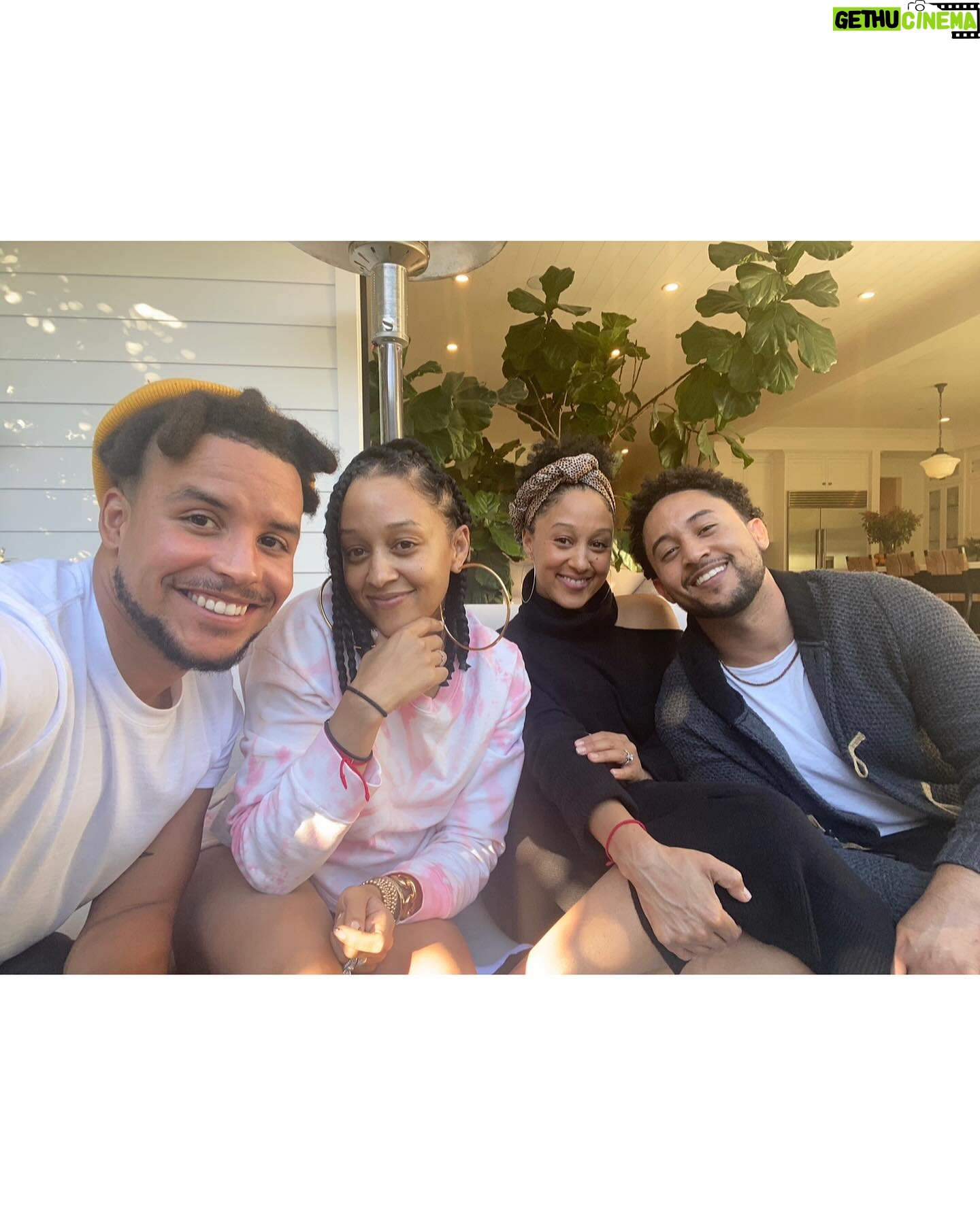 Tia Mowry Instagram - Happy National Siblings Day! There’s no bond quite like the one shared with siblings. They play a pivotal role in shaping our sense of identity, being our first friends, and helping us explore our interests. I’m so blessed with the siblings I have in my life. Tamera, to have shared a womb with you will forever be priceless. Tahj, learning about Mukbangs, going to Koreatown with you and Cree, and sharing Asian Cuisine have been some of my favorite memories. Tavior, I’m so proud to see you flourish as a husband and a father! It’s been amazing to watch. Grateful for the three of you! Love you all.