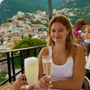 Tiera Skovbye Instagram - Italy 2/2 🤌🏼
