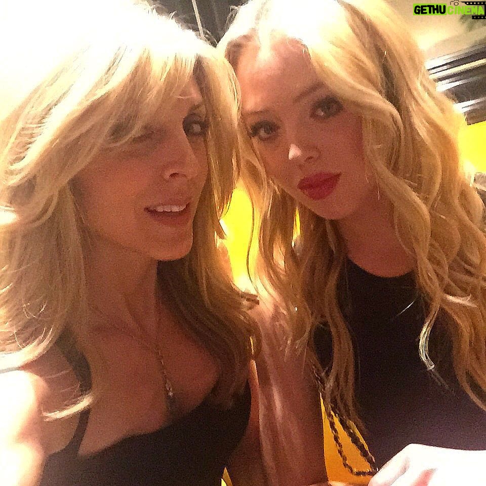 Tiffany Trump Instagram - I love you @itsmarlamaples ♥︎♡♥︎ May all of your birthday wishes come true!✨